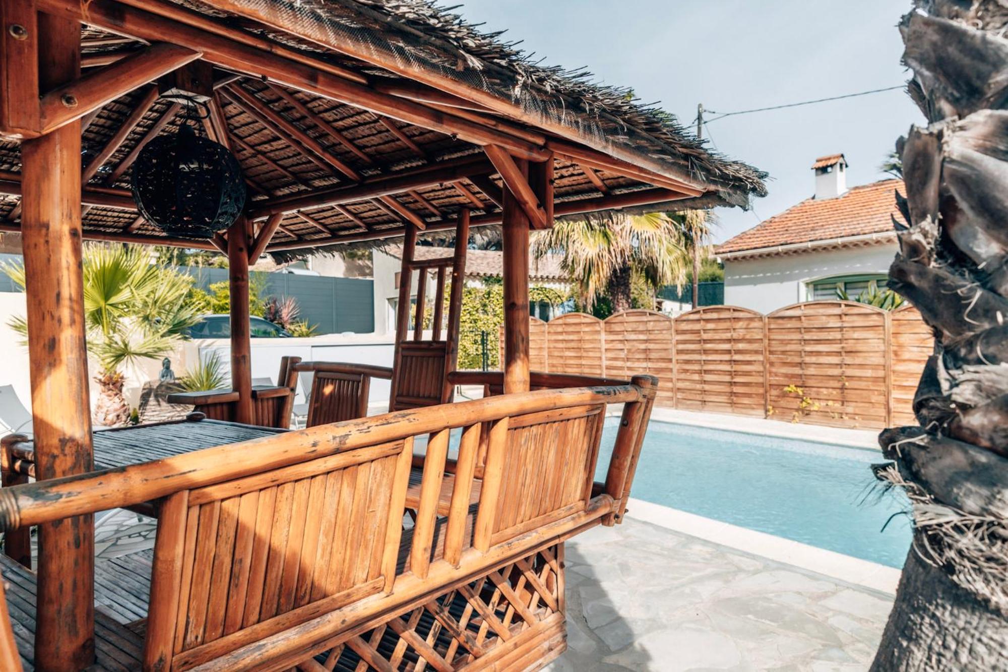 Reve D'Azur, 2 Chambres, Maison Julia En Bord De Mer A La Nartelle, Piscine Partagee, Parking & Terrasse Bbq, Wifi Et Draps Inclus Plage A Pied Сент-Максім Екстер'єр фото